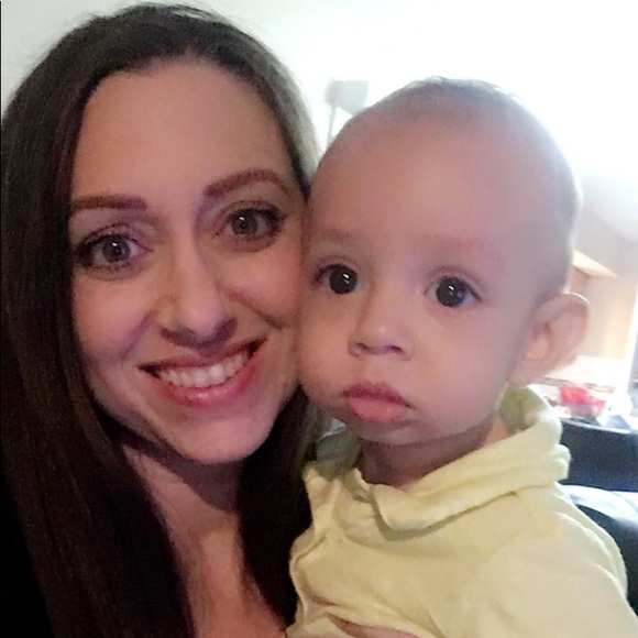 Meet your Posher, Hailee - Picture 2 of 8